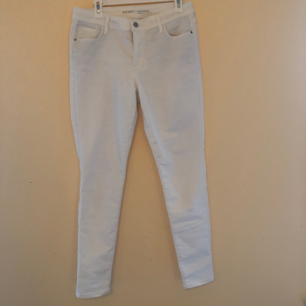 Old Navy Rockstar Midrise white jeans